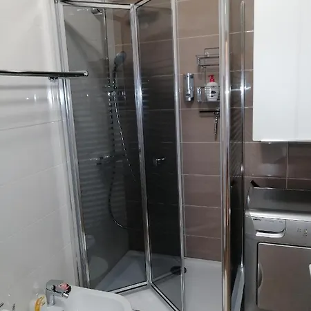 Apartment Aida Dida *